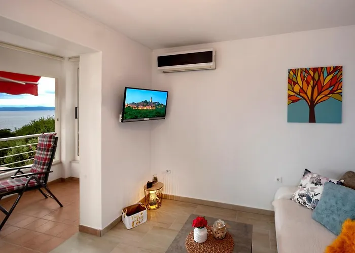 B Apartment